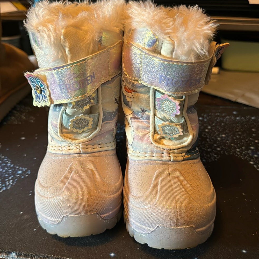 Frozen Toddler Boots